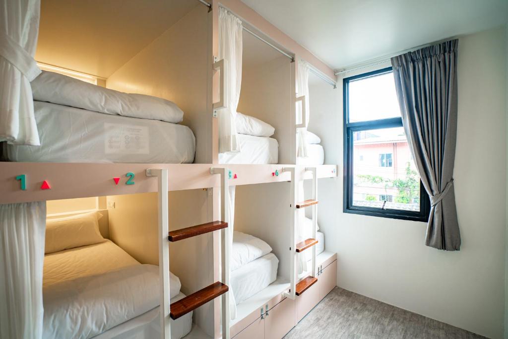 Hostel dorm in Sairee Koh Tao